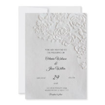 Tarjeta de Boda con Rosas Realzadas y Borde Dentad