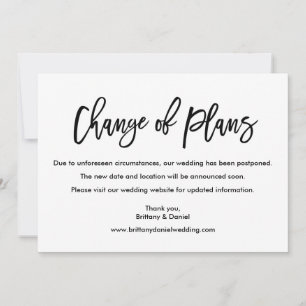 Tarjeta de boda de cambio de planes con letra de p
