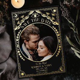 Tarjeta de boda gótica con tarot dorado para guard