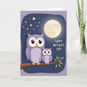 Tarjeta de búhos del día de las madres bajo la luz