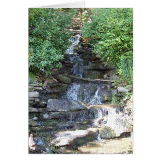 Tarjeta de cascada panorámica
