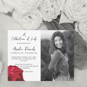 Tarjeta de Celebración de la Vida con Rosa Roja so