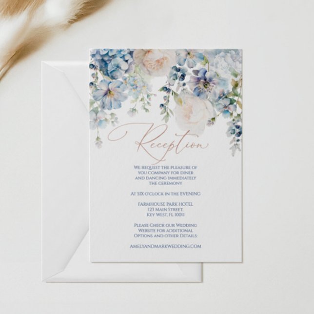 Tarjeta de cierre de recepción de hidrangea azul y (Subido por el creador)