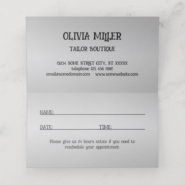 Tarjeta De Citas Noche de Halloween con casa embrujada, murciélagos (Interior desplegado)