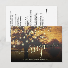 Tarjeta De Confirmación De Asistencia Árbol rústico y luces Boda de pergamino de oro