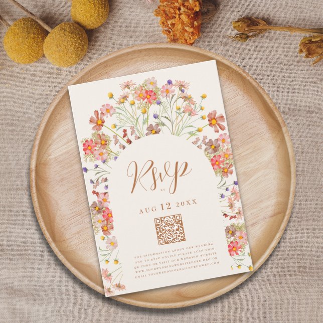 Tarjeta De Confirmación De Asistencia Arco de flores silvestres de otoño Boho Chic (Boho fall Wildflower floral arch Wedding RSVP website QR code watercolor autumn florals terracotta)