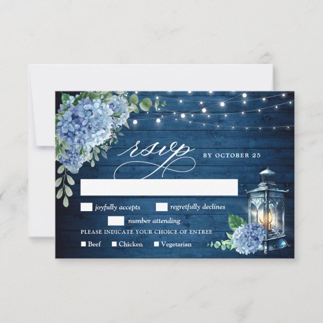 Tarjeta De Confirmación De Asistencia Azul Hydrangea Lantern Boda de madera Rustic (Anverso)