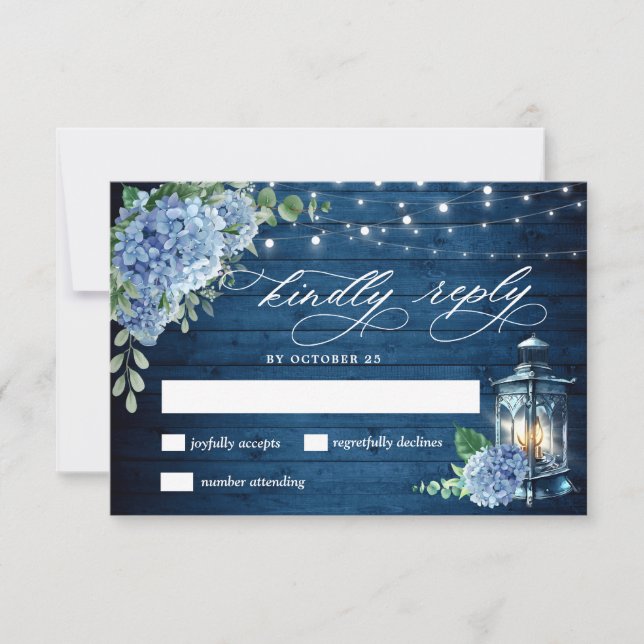 Tarjeta De Confirmación De Asistencia Azul Hydrangea Lantern Boda de madera Rustic (Anverso)