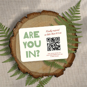 Tarjeta De Confirmación De Asistencia Boda con Código QR en Tonos Terrenos Modernos y Di