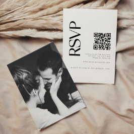 Tarjeta De Confirmación De Asistencia Boda de código QR de fotos modernas en blanco y ne