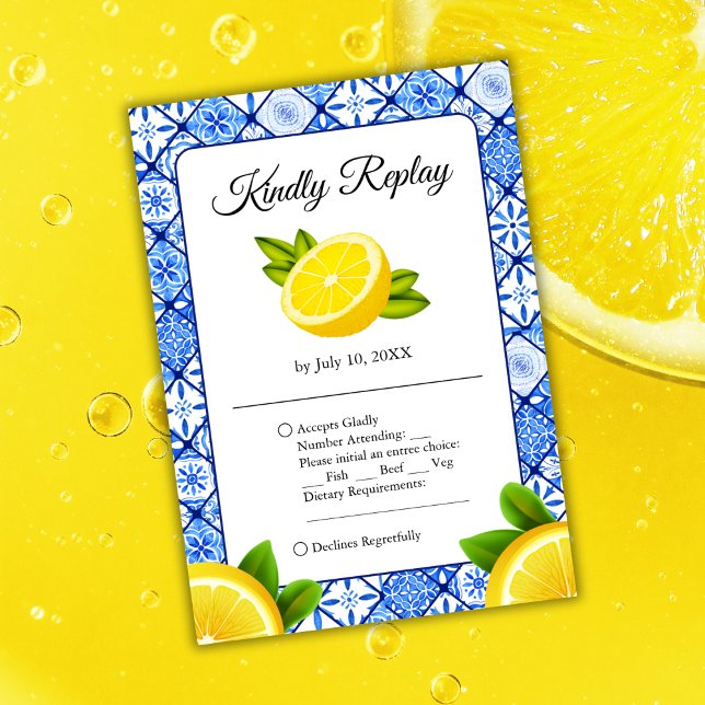 Tarjeta De Confirmación De Asistencia Boda de limón azul de mosaico italiano mediterráne (Mediterranean Italian Blue Tile Lemon Wedding RSVP Card )
