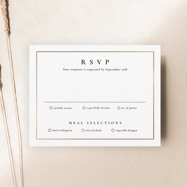 Tarjeta De Confirmación De Asistencia Boda de oro clásico elegante (Simple black and white wedding invitation RSVP enclosure card.)