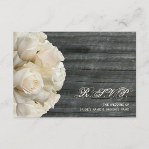 Tarjeta De Confirmación De Asistencia Boda de rosas blancas y madera de pino