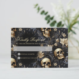 Tarjeta De Confirmación De Asistencia Boda de Skulls y Flores de Oro Gótico oscuro