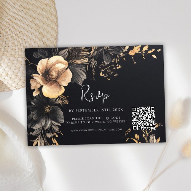 Tarjeta De Confirmación De Asistencia Boda floral de código QR gótico (Gothic QR Code Floral Wedding RSVP Card)
