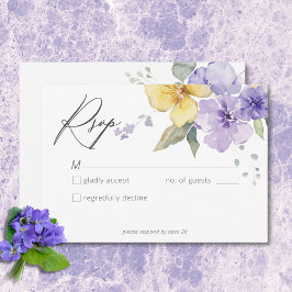 Tarjeta De Confirmación De Asistencia Boda floral de violetas moradas y amarillas modern