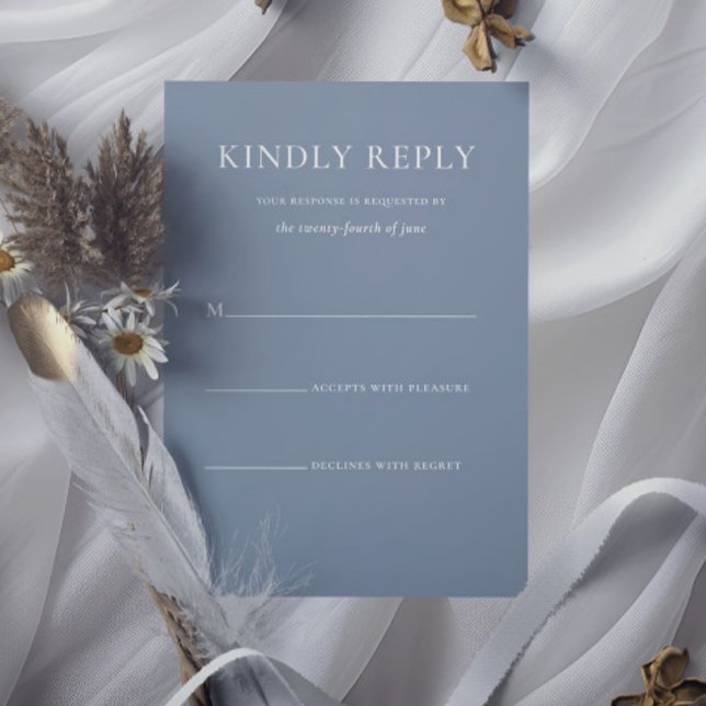 Tarjeta De Confirmación De Asistencia Boda formal de monograma azul oscuro y elegante (Simple Stylish Dusty Blue Monogram Formal Wedding RSVP Card)