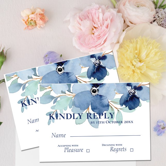 Tarjeta De Confirmación De Asistencia Bonito acuarela Stale Blue Floral Boda (Pretty Watercolor Stale Blue Floral Wedding RSVP Card)