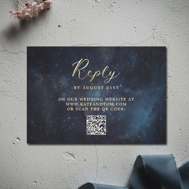 Tarjeta De Confirmación De Asistencia Celestial Galaxy Stars Midnight Navy Wedding QR (celestial galaxy wedding rsvp reply watercolor moody navy blue starry night written in the stars)