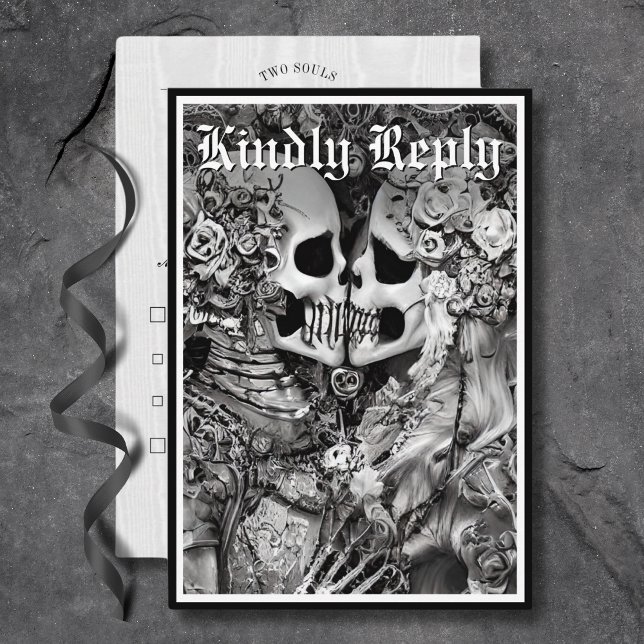 Tarjeta De Confirmación De Asistencia Cena gótica negra y blanca de la pareja Skeleton (Dark Gothic Black & White Skeleton Couple Dinner RSVP Card)