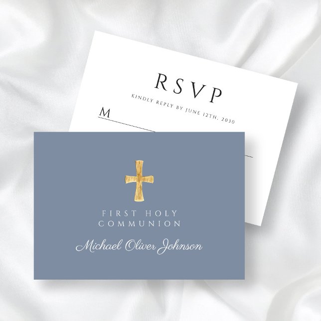 Tarjeta De Confirmación De Asistencia Dusty Blue Cross Religious Boy Primera Comunión (Dusty Blue Religious Cross Boy First Communion RSVP Card)