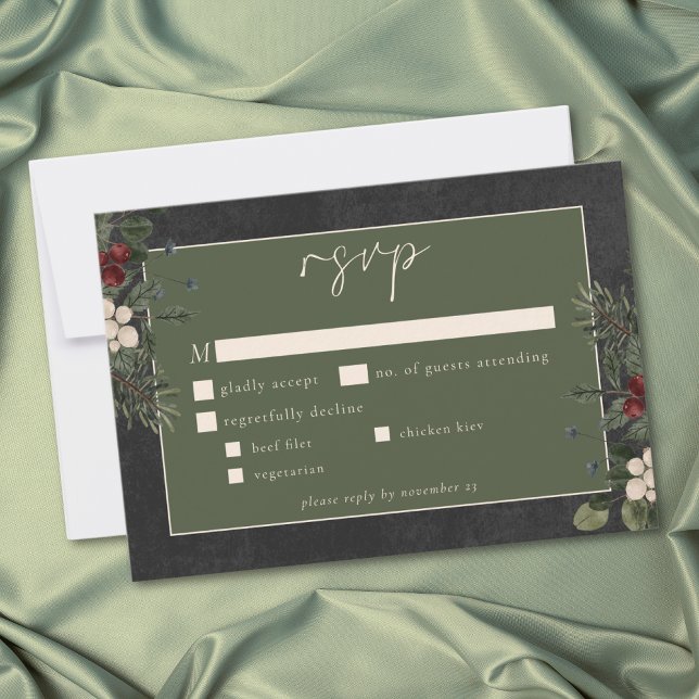 Tarjeta De Confirmación De Asistencia Elegant Winter Berries & Pine Black Wedding (Elegant Winter Berries & Pine Black Wedding RSVP Card)