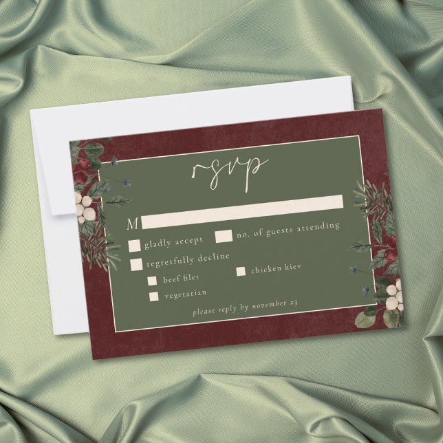 Tarjeta De Confirmación De Asistencia Elegant Winter Berries & Pine Burgundy Wedding (Elegant Winter Berries & Pine Burgundy Wedding RSVP Card)