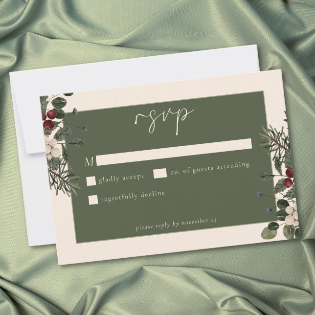 Tarjeta De Confirmación De Asistencia Elegant Winter Berries & Pine Ivory Wedding (Elegant Winter Berries & Pine Ivory Wedding RSVP Card)