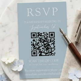 Tarjeta De Confirmación De Asistencia Elegante Boda Costera Azul Script QR 