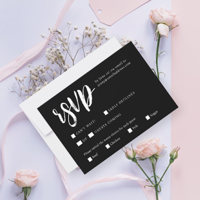 Tarjeta De Confirmación De Asistencia Elegante Boda QR elegante blanco negro moderno (Subido por el creador)