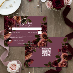 Tarjeta De Confirmación De Asistencia Elegante Código QR Floral Suave y Malva Burgundy