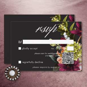 Tarjeta De Confirmación De Asistencia Elegante Moody Burgundy y código QR floral rosa