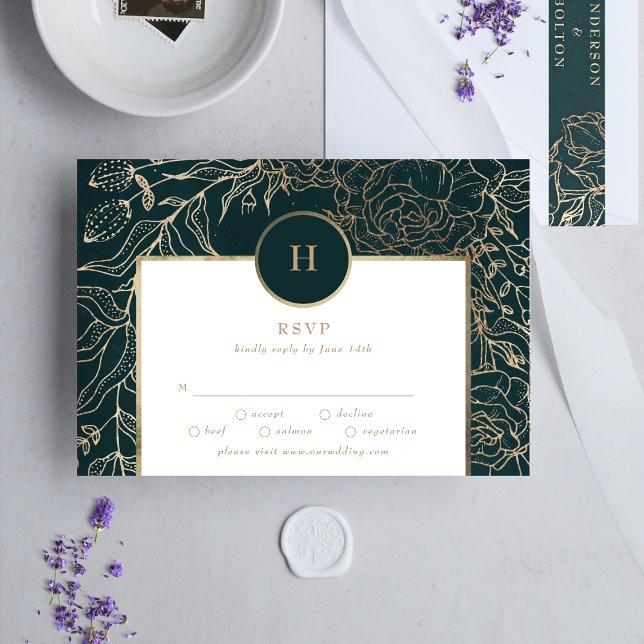 Tarjeta De Confirmación De Asistencia Elegante Relieve metalizado dorado y Monograma de  (RSVP showcasing suite - additional items (bought separately))