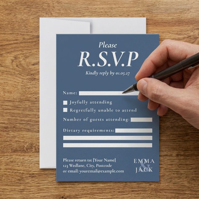 Tarjeta De Confirmación De Asistencia Elegante serif azul con ampersante y boda (Elegant Blue serif with ampersand wedding RSVP Card.)