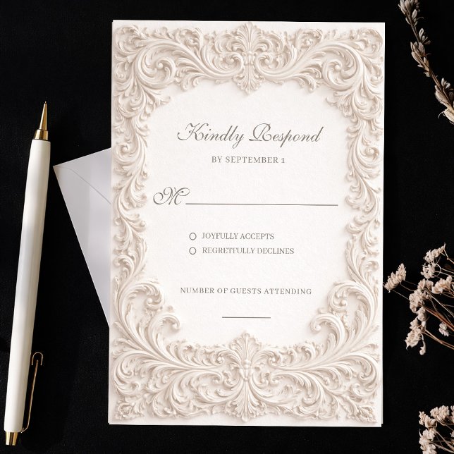 Tarjeta De Confirmación De Asistencia Embossed Style Ivory Rococo Scroll Wedding (Embossed Style Ivory Rococo Scroll Wedding RSVP Card)