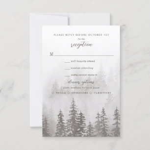 Tarjeta De Confirmación De Asistencia Evergreens en el bosque de niebla en la boda gris