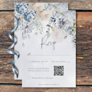 Tarjeta De Confirmación De Asistencia Floral azul y blanco Boda moderno Código QR