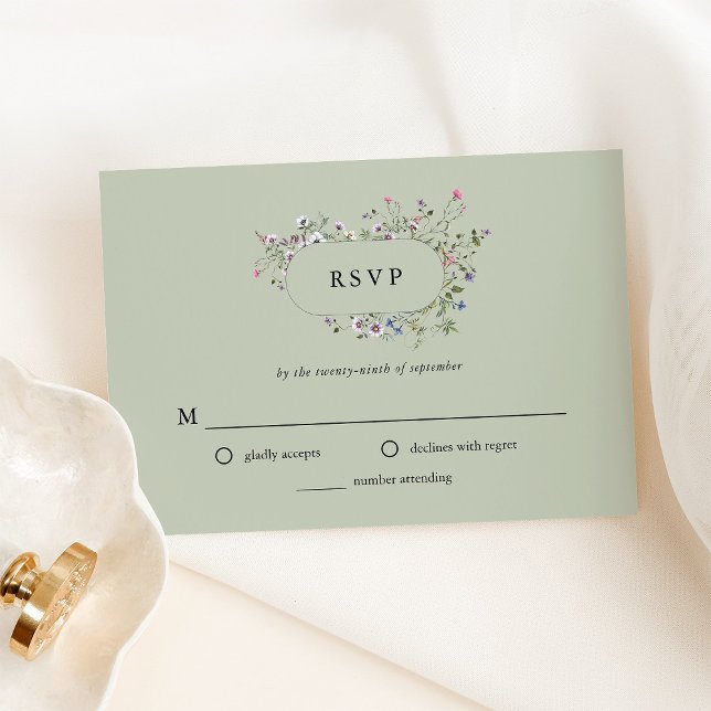 Tarjeta De Confirmación De Asistencia Flores silvestres botánicas | Boda verde suave (An elegant, soft green wedding rsvp with wildflowers)