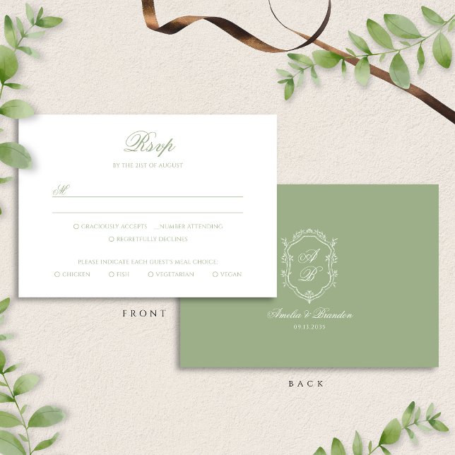Tarjeta De Confirmación De Asistencia Formal Classic Sage Green Monogram Crest Wedding (Subido por el creador)