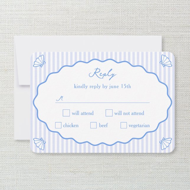 Tarjeta De Confirmación De Asistencia Moda costera Boda ondulado de rayas azules y blanc (Subido por el creador)