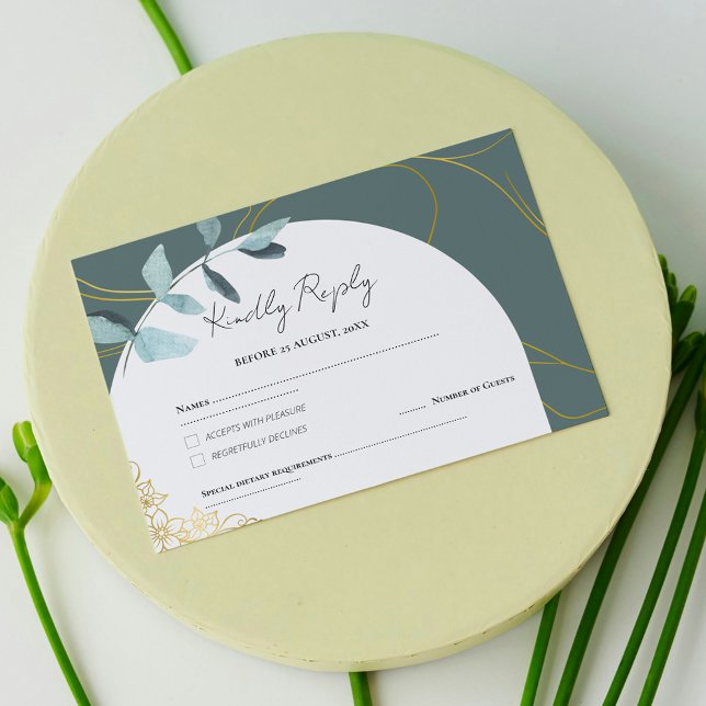 Tarjeta De Confirmación De Asistencia Moda mínima Eucalyptus Greenery & Gold Accents (Subido por el creador)