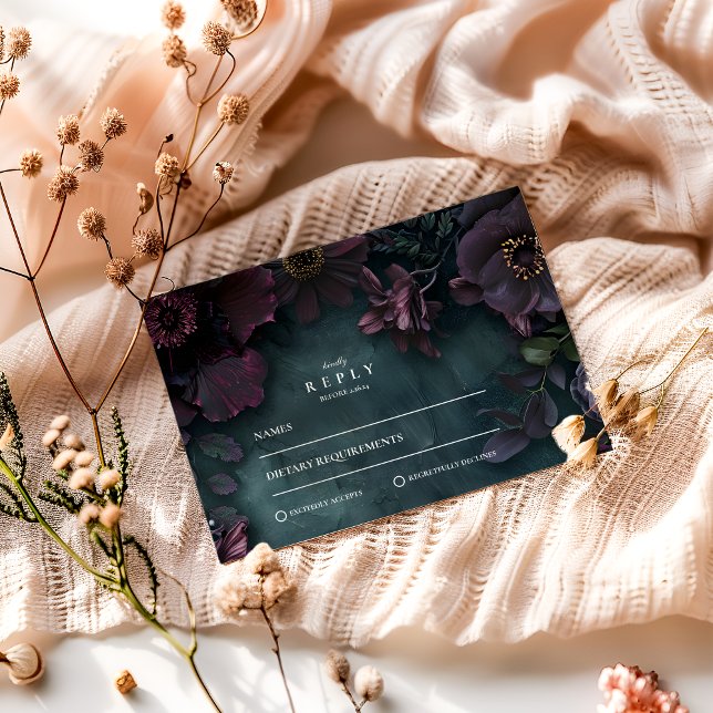 Tarjeta De Confirmación De Asistencia Moody Dark Floral Boda (Subido por el creador)
