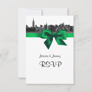 Tarjeta De Confirmación De Asistencia Panorama del horizonte de NYC grabado en BW verde