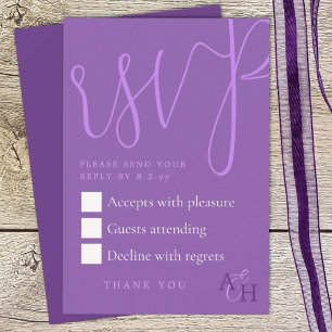 Tarjeta De Confirmación De Asistencia Plum Purple Calligraphy Script Wedding Tarjeta RSV