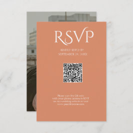 Tarjeta De Confirmación De Asistencia QR Code Modern Minimalistic Deep Copper Wedding