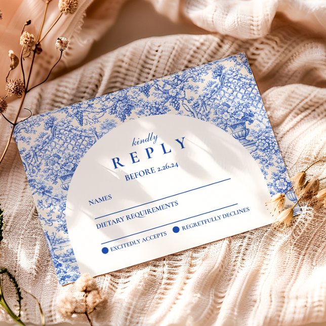 Tarjeta De Confirmación De Asistencia Romantic Blue Garden Graduation Party (Subido por el creador)