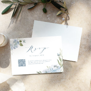 Tarjeta De Confirmación De Asistencia Romántico boda floral azul polvoriento código QR