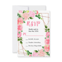 Rosas rosadas con follaje de boda