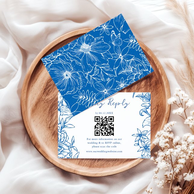 Tarjeta De Confirmación De Asistencia Simple Elegant Royal Blue Floral QR Code Wedding (Subido por el creador)