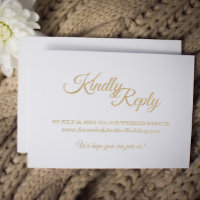 Sitio web de boda con caligrafía dorada simple